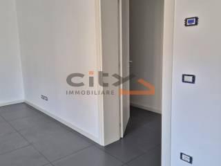 Monolocale piano terra, Centro, Bassano del Grappa — foto 24 di 31