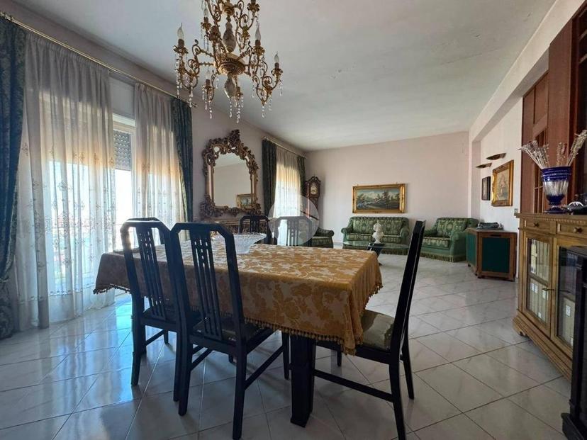 Trilocale corso Campano 315, Centro Storico, Giugliano in Campania — foto 3 di 15