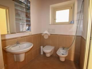 Monolocale via Fantoni, Centro, Salò — foto 11 di 14