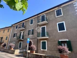 Quadrilocale viale Regina Margherita 61, Centro, Caprarola — foto 3 di 12