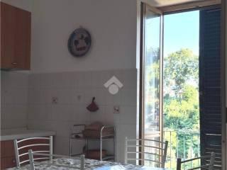 Quadrilocale viale Regina Margherita 61, Centro, Caprarola — foto 2 di 12