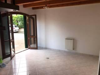 Trilocale piazza Umberto I 1, Centro, Arquà Polesine — foto 6 di 17