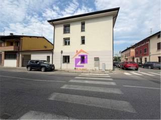 Trilocale via Camillo Conte di Cavour, 25, Centro, Orzinuovi — foto 16 di 17