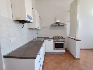 Bilocale via Luciano Manara 16, San Biagio, Monza — foto 3 di 23