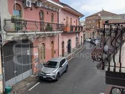 Bilocale via Roma, 33, Centro, Viagrande