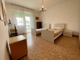 Quadrilocale via Egidio Marcon 25, Mestre, Venezia — foto 10 di 19