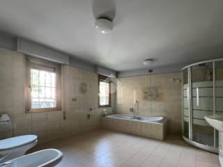 Quadrilocale via Brescia, Centro, Nave — foto 10 di 12