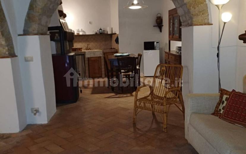 Open space via Giuseppe Mazzini, Farnese — foto 23 di 26