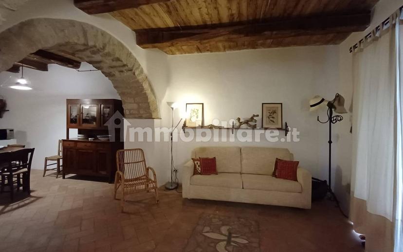 Open space via Giuseppe Mazzini, Farnese — foto 16 di 26