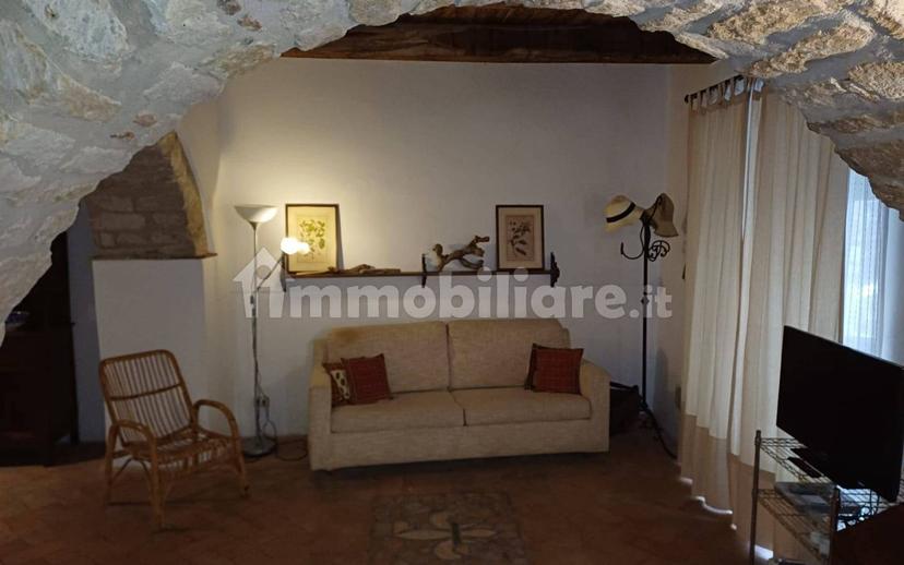 Open space via Giuseppe Mazzini, Farnese — foto 6 di 26