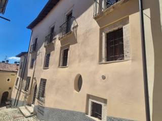 Trilocale via Principe Umberto, Centro, Rocca di Cambio — foto 8 di 21