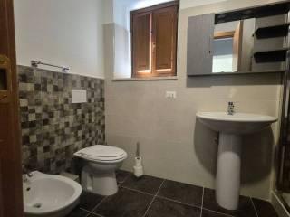 Trilocale via Principe Umberto, Centro, Rocca di Cambio — foto 19 di 21