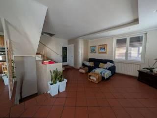 Villa unifamiliare via Tanaro, 2, Centro, Termoli