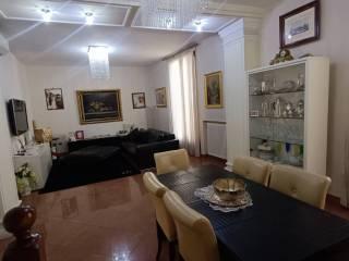 Quadrilocale ottimo stato, su più livelli, Casapulla — foto 3 di 14