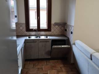 Appartamento via Sinistra Guerro 49, Centro, Castelvetro di Modena — foto 3 di 35