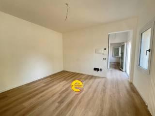 Bilocale ottimo stato, piano terra, Centro, Rossano Veneto — foto 11 di 12