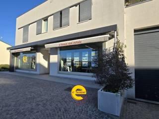 Bilocale ottimo stato, piano terra, Centro, Rossano Veneto — foto 3 di 12