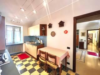 Quadrilocale via Roma, Centro, Castello di Annone — foto 15 di 24