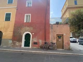 Terratetto unifamiliare via Dante, Centro, Orbetello