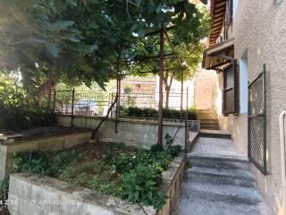 Terratetto unifamiliare via Lupidi Antonio, Valfornace — foto 19 di 22