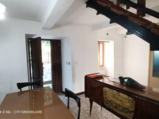 Terratetto unifamiliare via Lupidi Antonio, Valfornace — foto 21 di 22