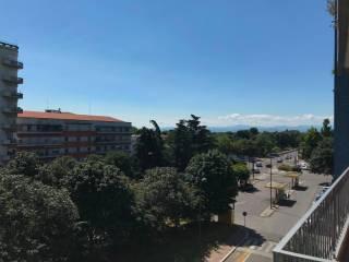 Quadrilocale viale della Libertà 61, Stazione - Ticinello, Pavia