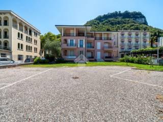 Appartamento via Virgilio 2, Garda — foto 32 di 38