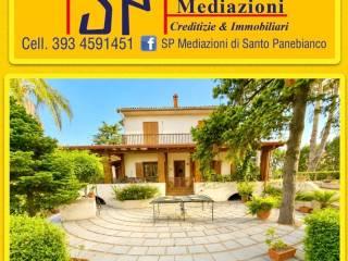 Villa bifamiliare viale delle Provincie, Centro, Giarre — foto 14 di 43