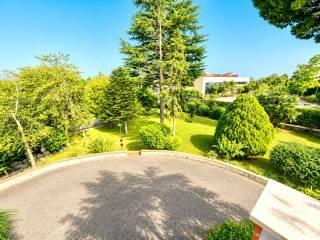 Villa bifamiliare viale delle Provincie, Centro, Giarre