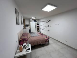 Stanza singola via Casamassima, Valenzano — foto 2 di 6