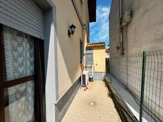 Bilocale via Sant'Angelo 15, Muzza Sant'Angelo, Cornegliano Laudense — foto 10 di 15