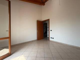 Trilocale via dei Gelsomini 13, Cento Paese, Cento — foto 2 di 13