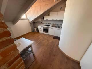 Attico ottimo stato, 80 m², Piazza della Libertà, Alessandria