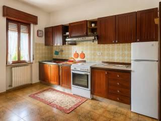 Trilocale via Retrone 31, Centro, Creazzo — foto 3 di 8