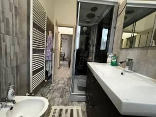 Trilocale ottimo stato, secondo piano, Ospedale - Villaggio Manenti, Reggio Emilia — foto 12 di 19
