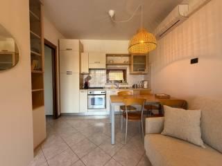 Bilocale via Giulio Cesare 2, Rivoltella, Desenzano del Garda — foto 2 di 12