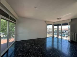 Quadrilocale via Angelo Cantoni 21, Centro, Arona — foto 16 di 31