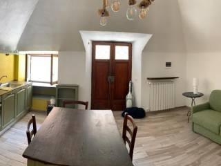 Monolocale piazza dell'Indipendenza, Centro, Poggio Catino — foto 12 di 18