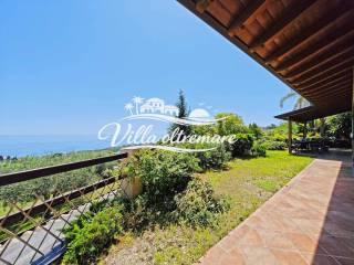 Appartamento in villa Strada Privata Rio Massè 47, Solaro, Sanremo — foto 4 di 20