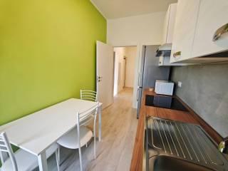 Stanza doppia via Niccolò Paganini 18e, Monza — foto 5 di 33