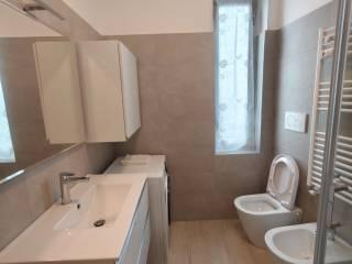 Stanza doppia via Niccolò Paganini 18e, Monza — foto 22 di 33