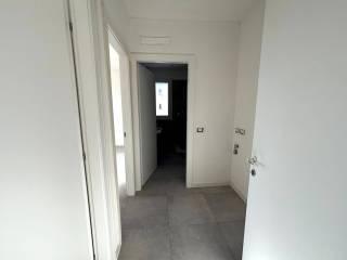 Trilocale nuovo, secondo piano, Cittadella - Colle Aperto, Mantova