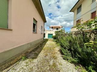 Villa unifamiliare via Giosuè Carducci 10, Migliarino, Vecchiano — foto 22 di 43