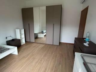 Stanza singola via Giovanni Battista Viotti 4, Monza — foto 4 di 13