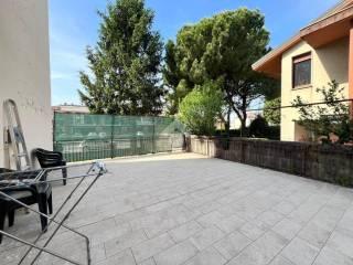 Monolocale via Nazionale 25, San Martino Buon Albergo — foto 2 di 11