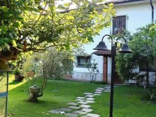 Villa unifamiliare Neighbourhood: Marina Di Massa centro, Marina di Massa Centro, Massa — foto 7 di 7
