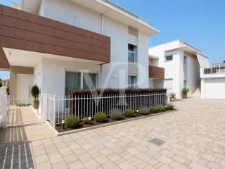 Villa unifamiliare via Santa Rita, Thiene — foto 15 di 24