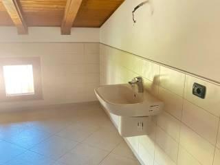 Quadrilocale via Scerè, Centro, Bosisio Parini — foto 47 di 48
