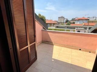 Trilocale via Fratelli Bandiera, San Biagio, Monza — foto 37 di 40