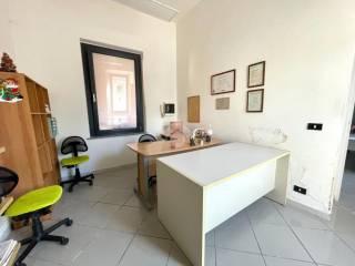 Bilocale via Stefano Molli 14, Centro, Borgomanero — foto 22 di 24